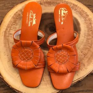 Coach and four heels size 7.5 N